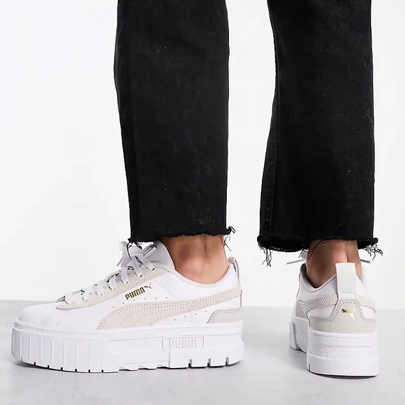 PUMA Mayze Leather Platform sneakers/shoes - Picture 1 of 12